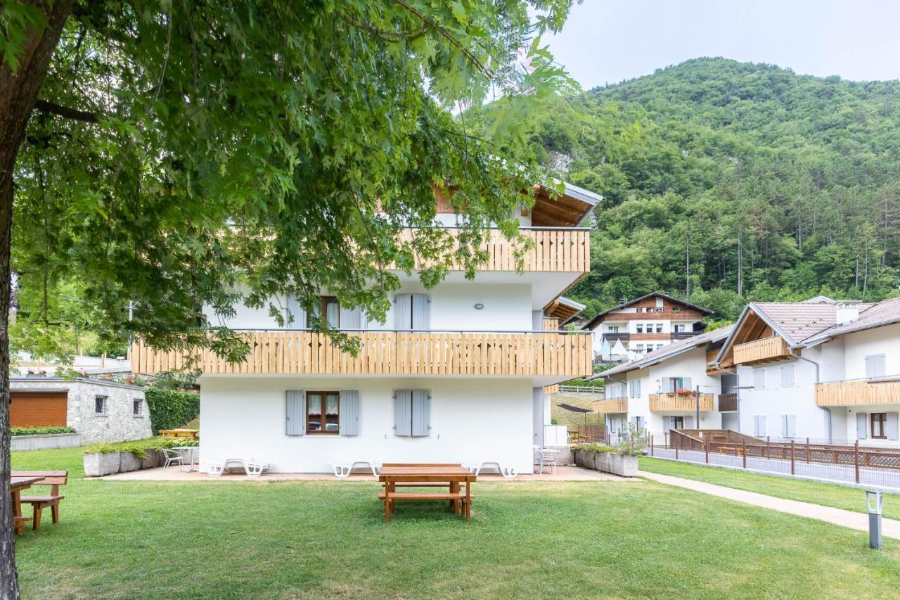 Residence Alessio Bezzecca Kültér fotó